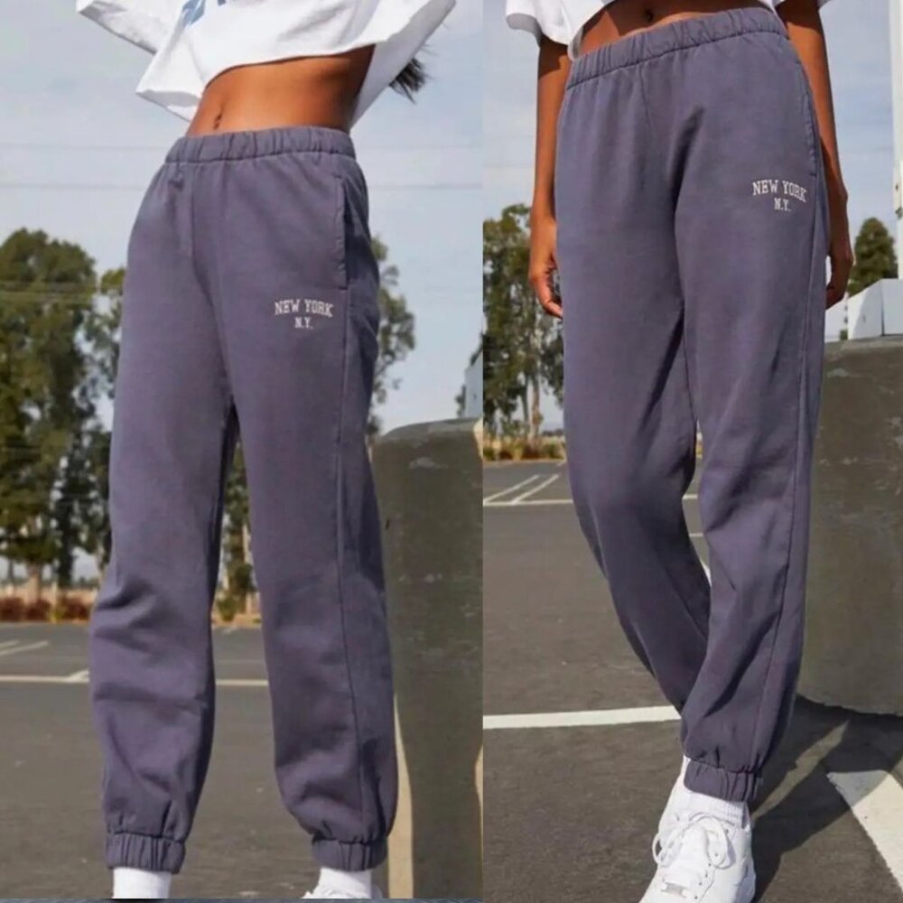 Brandy Melville - Rosa NY New York Sweatpants Cuffed Joggers | Indigo | OSFA